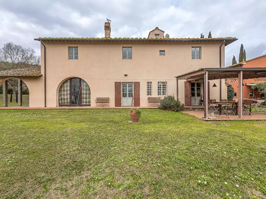 Immagine 8 di Casa colonica in vendita  a Cerreto Guidi
