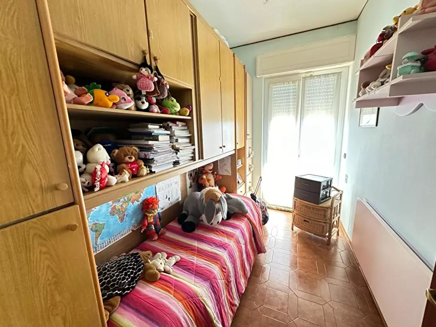 Immagine 42 di Appartamento in vendita  a Ortonovo