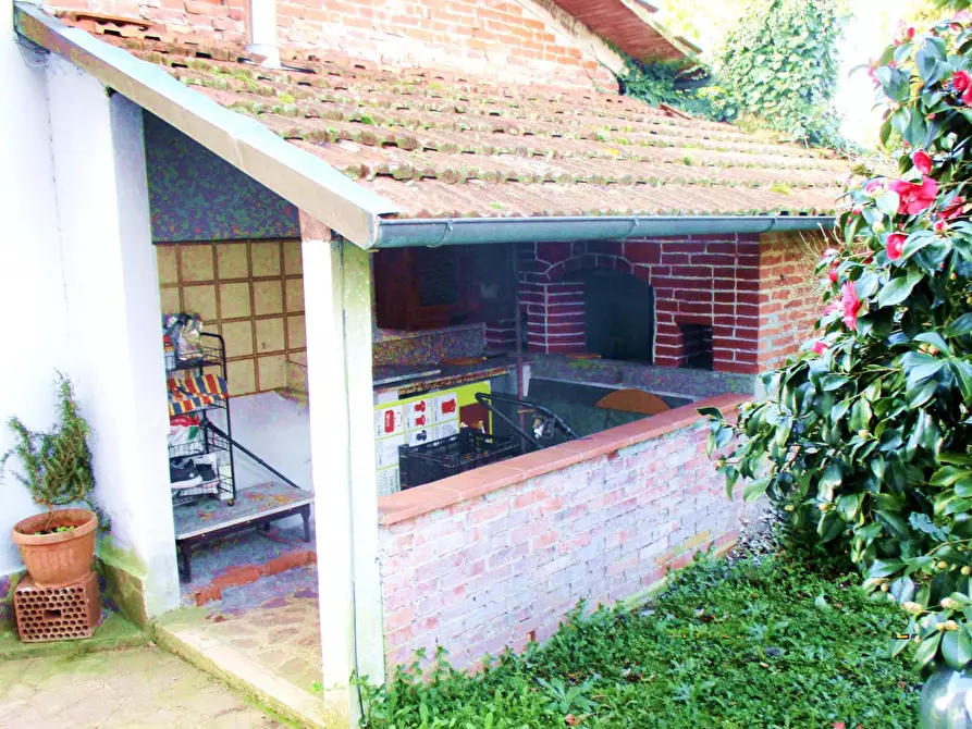 Immagine 10 di Villa in vendita  a Castelfranco Di Sotto