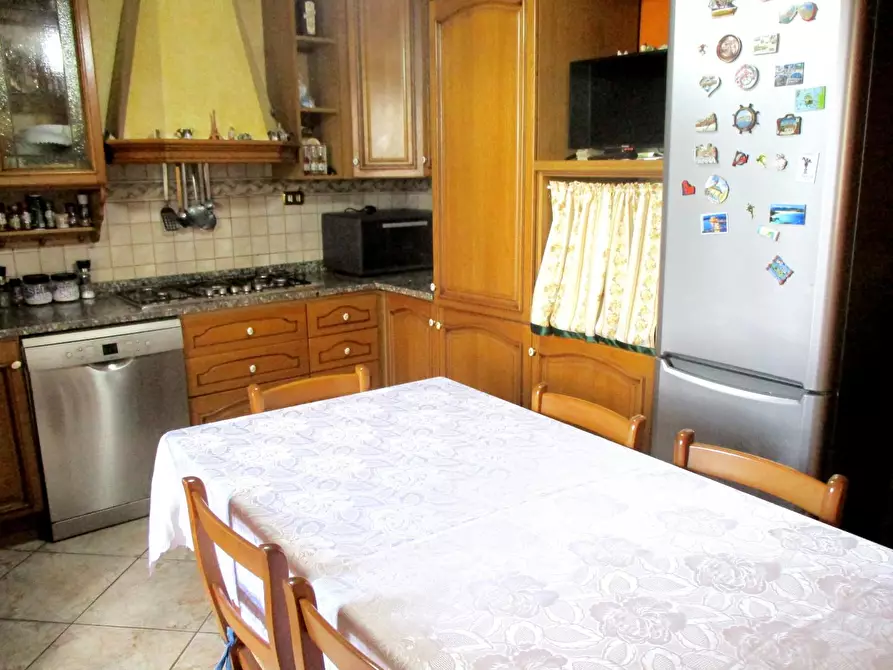 Immagine 27 di Villa in vendita  a Castelfranco Di Sotto