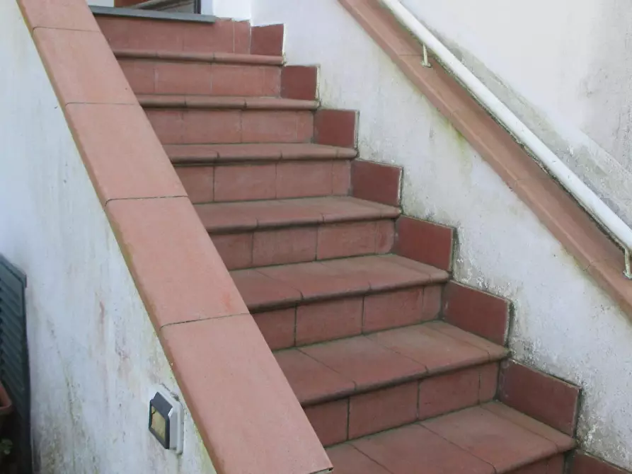 Immagine 29 di Villa in vendita  a Castelfranco Di Sotto