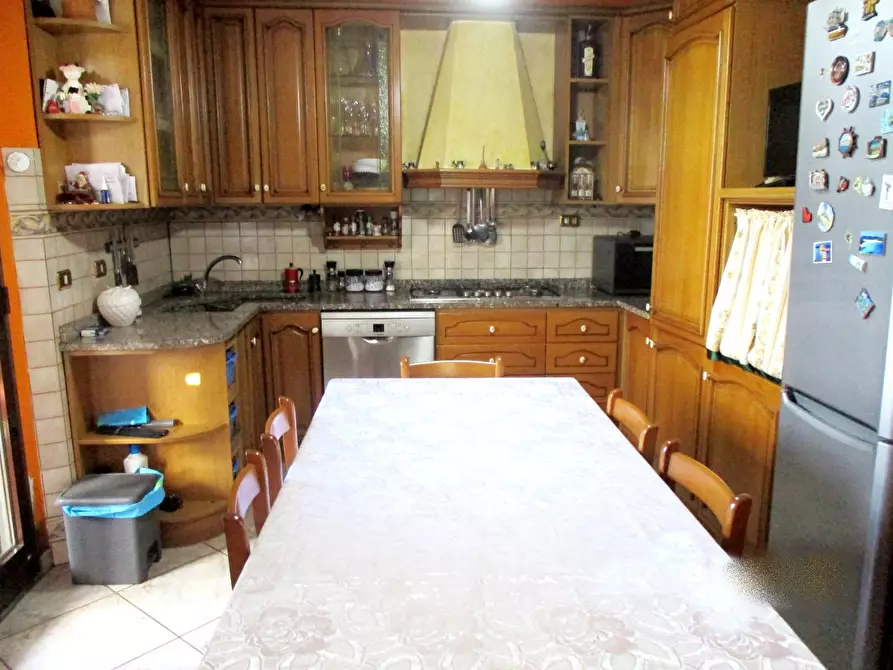 Immagine 26 di Villa in vendita  a Castelfranco Di Sotto