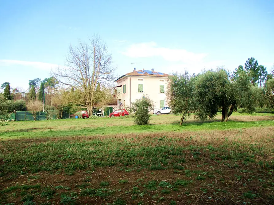 Immagine 2 di Villa in vendita  a Castelfranco Di Sotto