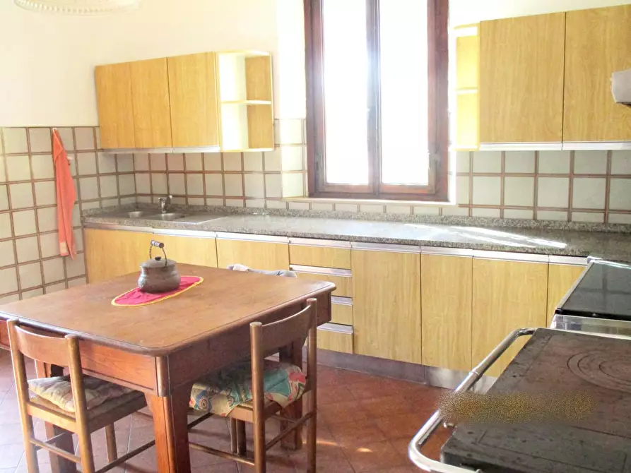 Immagine 28 di Villa in vendita  a Castelfranco Di Sotto