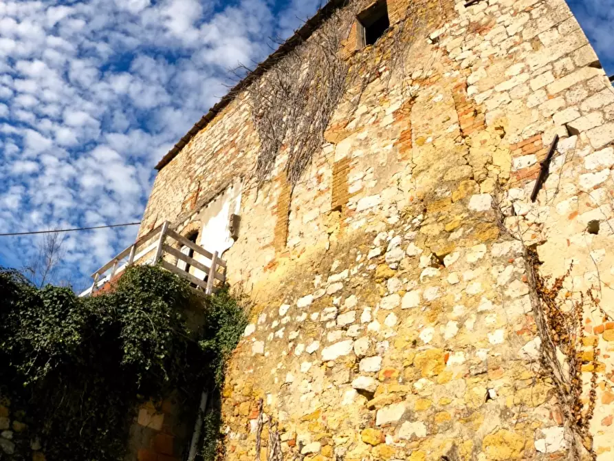 Immagine 1 di Rustico / casale in vendita  a Colle Di Val D'elsa