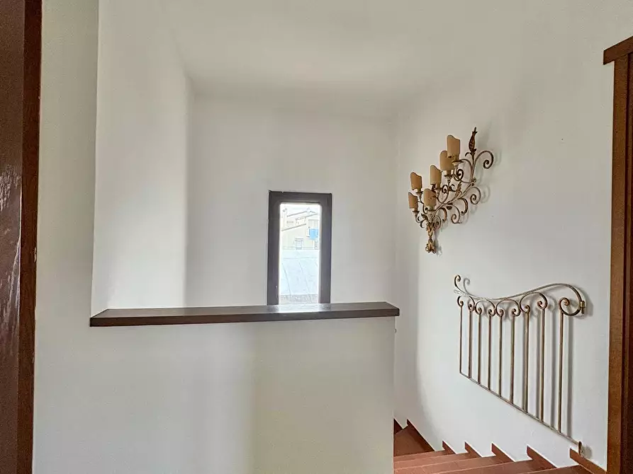 Immagine 40 di Villetta a schiera in vendita  a Calcinaia