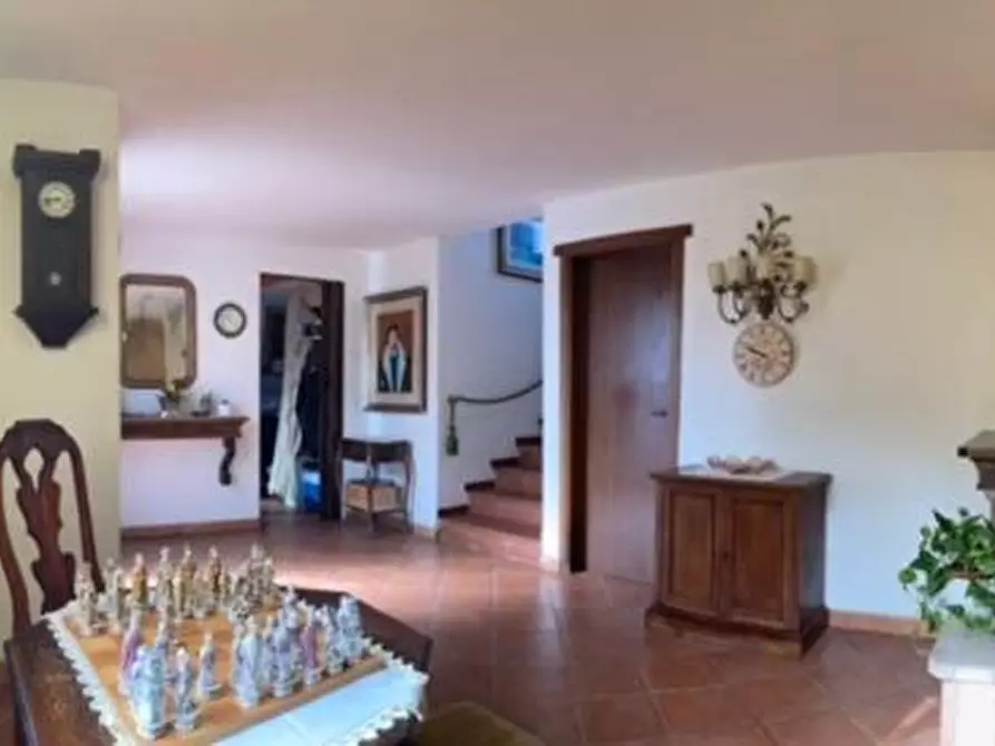 Immagine 2 di Villetta a schiera in vendita  a Calcinaia