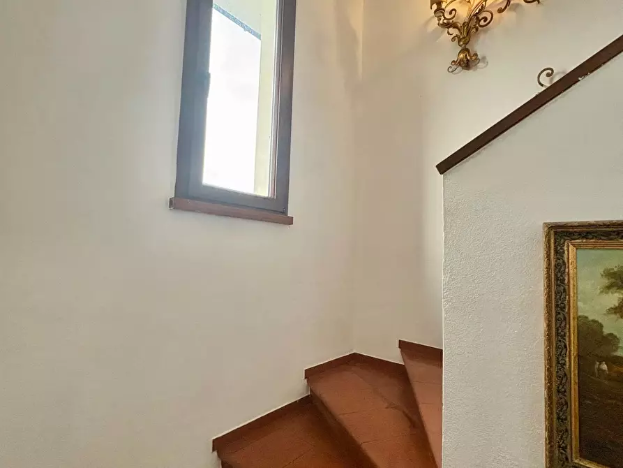 Immagine 27 di Villetta a schiera in vendita  a Calcinaia