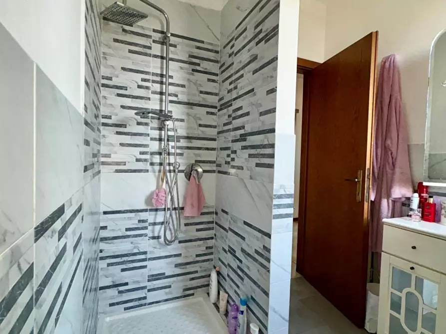 Immagine 24 di Villetta a schiera in vendita  a Calcinaia