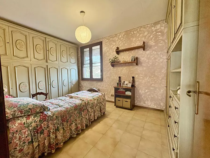 Immagine 39 di Villetta a schiera in vendita  a Calcinaia