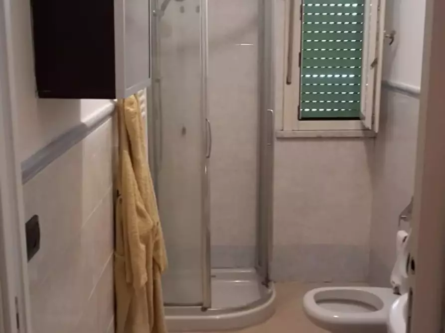 Immagine 13 di Appartamento in vendita  a Carrara