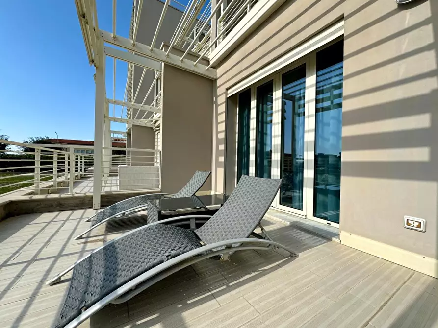 Immagine 24 di Appartamento in affitto  a Pisa