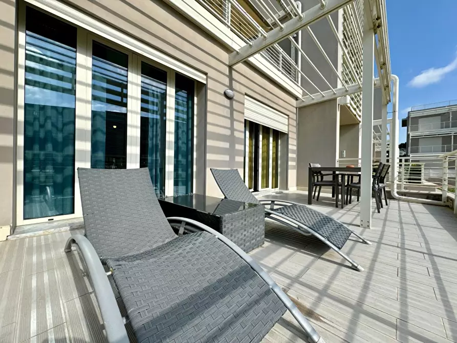 Immagine 26 di Appartamento in affitto  a Pisa