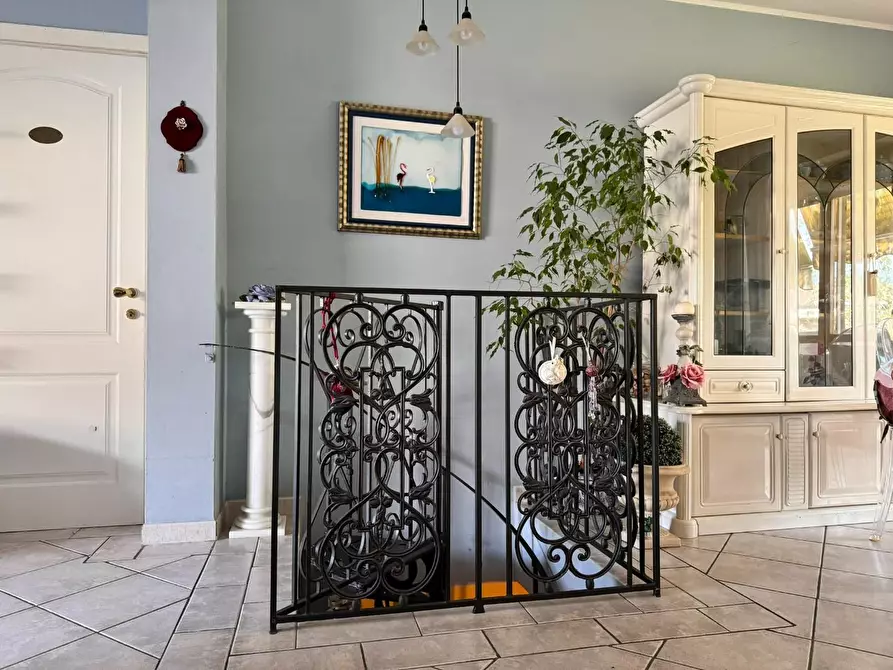 Immagine 25 di Appartamento in vendita  a Montignoso