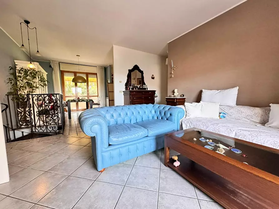 Immagine 15 di Appartamento in vendita  a Montignoso