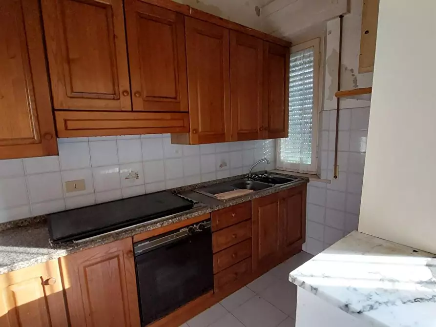 Immagine 12 di Porzione di casa in vendita  a Crespina Lorenzana