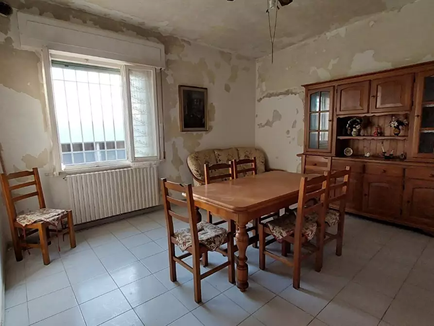 Immagine 7 di Porzione di casa in vendita  a Crespina Lorenzana