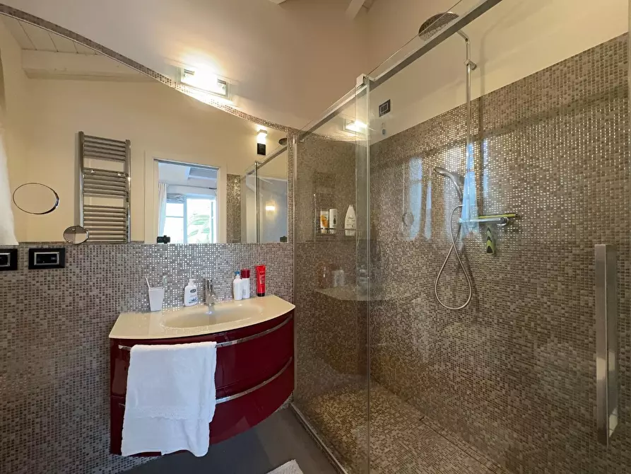 Immagine 14 di Villa in affitto  a Forte Dei Marmi