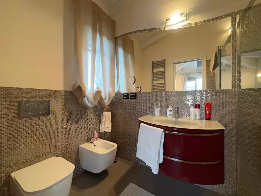 Immagine 13 di Villa in vendita  a Forte Dei Marmi