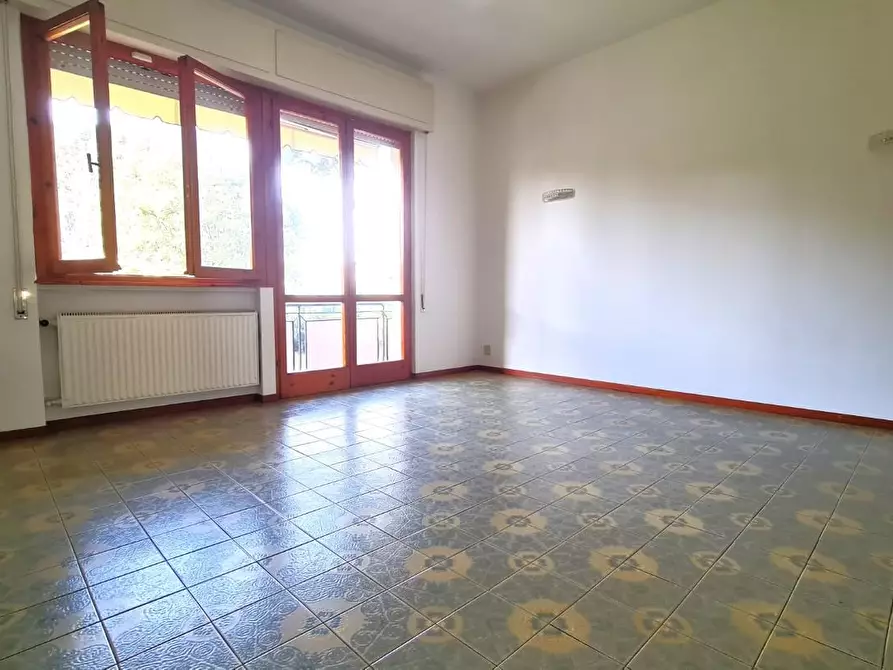 Immagine 4 di Appartamento in vendita  a Camaiore