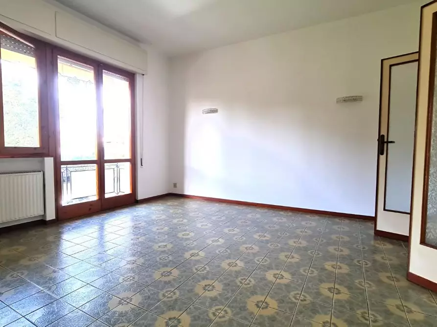 Immagine 6 di Appartamento in vendita  a Camaiore