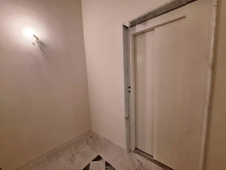 Immagine 8 di Appartamento in vendita  a Pisa