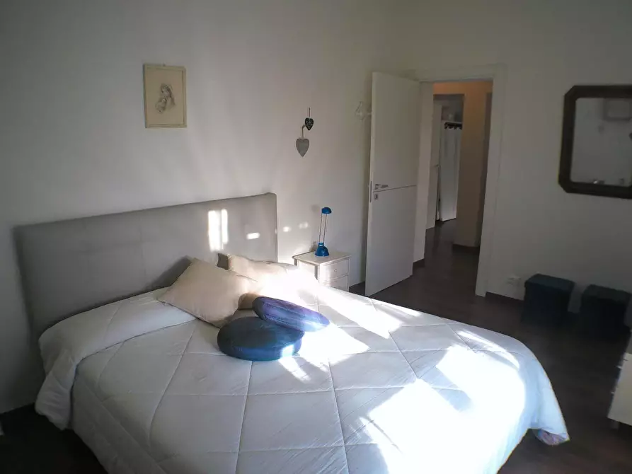 Immagine 9 di Appartamento in vendita  a Carrara