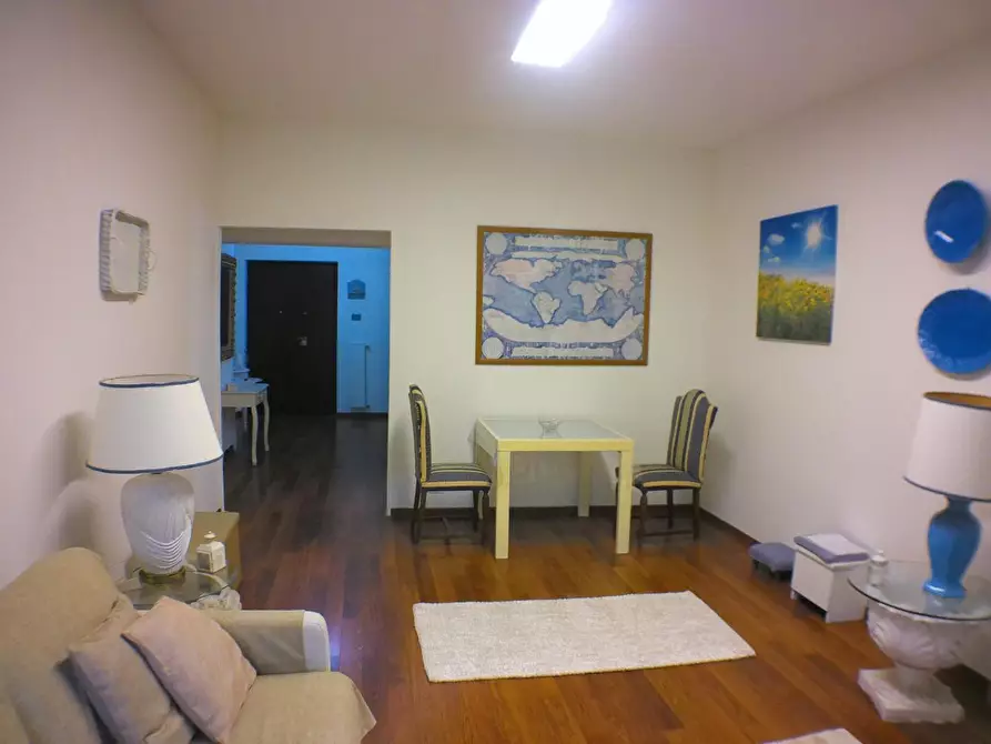 Immagine 4 di Appartamento in vendita  a Carrara