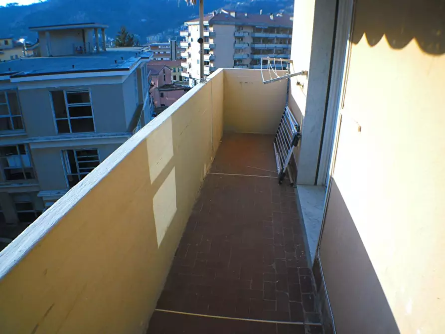 Immagine 14 di Appartamento in vendita  a Carrara