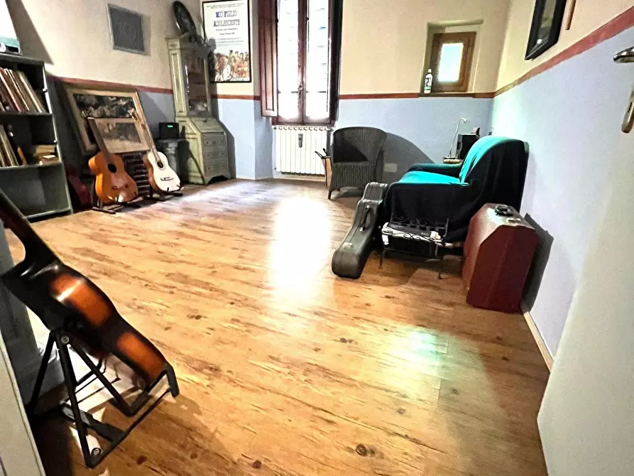 Immagine 23 di Appartamento in vendita  a Montelupo Fiorentino