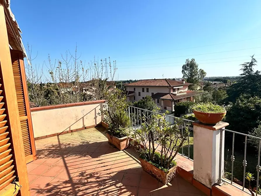 Immagine 33 di Casa bifamiliare in vendita  a Carrara