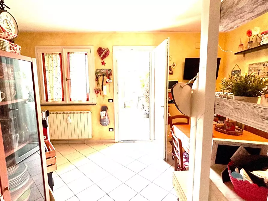 Immagine 2 di Appartamento in vendita  a Pisa