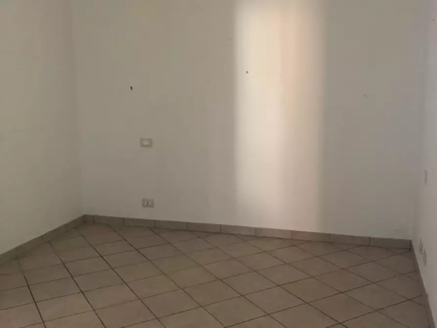 Immagine 10 di Appartamento in vendita  a Poggibonsi