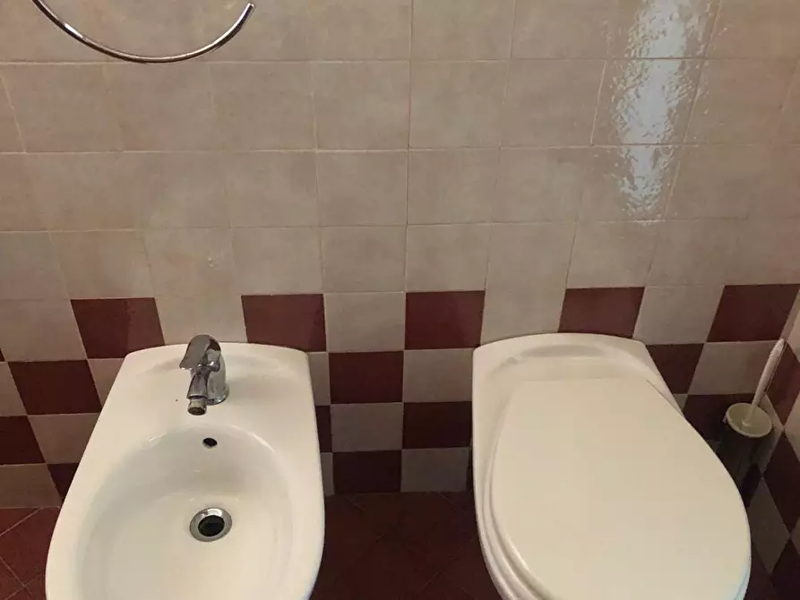 Immagine 12 di Appartamento in vendita  a Poggibonsi