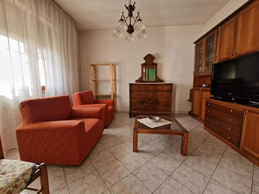 Immagine 35 di Casa semindipendente in vendita  a Cascina