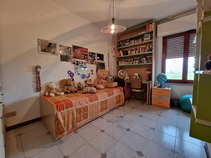 Immagine 25 di Casa semindipendente in vendita  a Cascina