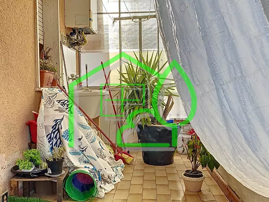 Immagine 6 di Appartamento in vendita  a Viareggio