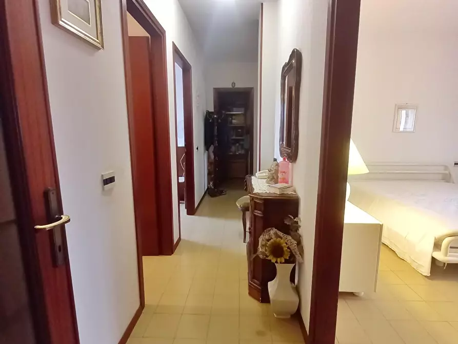 Immagine 14 di Appartamento in vendita  a Castelfiorentino