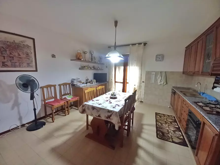 Immagine 5 di Appartamento in vendita  a Castelfiorentino