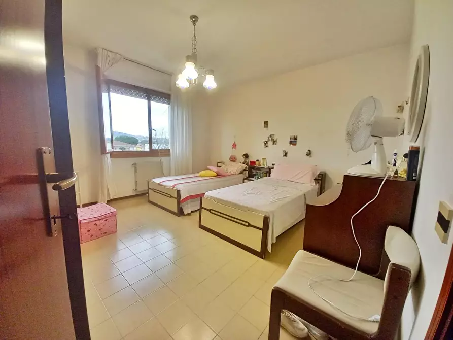 Immagine 19 di Appartamento in vendita  a Castelfiorentino