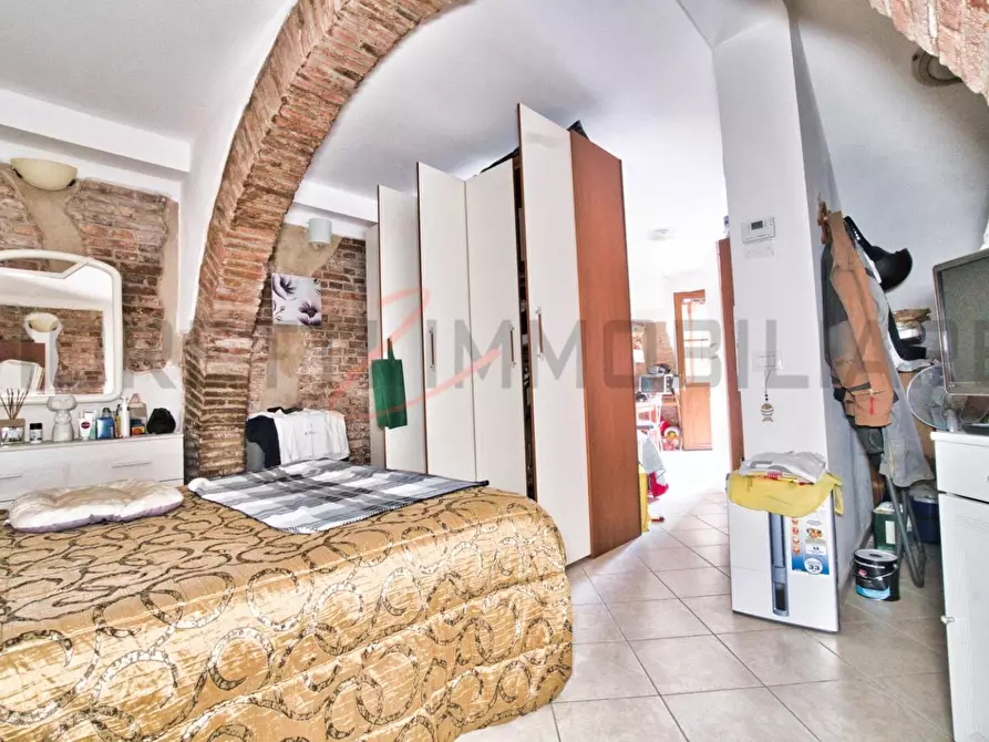 Immagine 11 di Appartamento in vendita  a Piombino