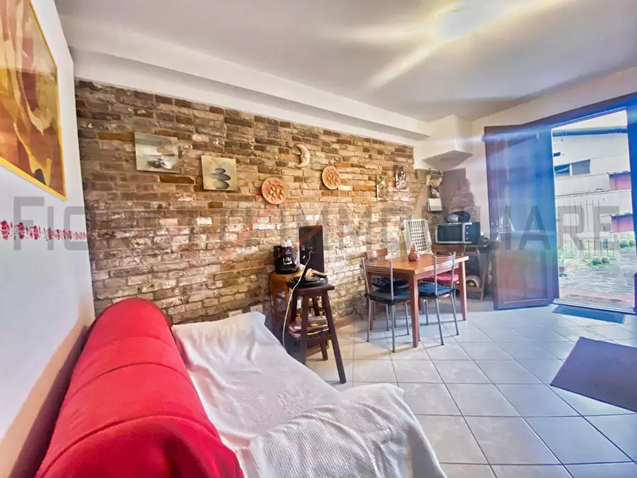 Immagine 6 di Appartamento in vendita  a Piombino