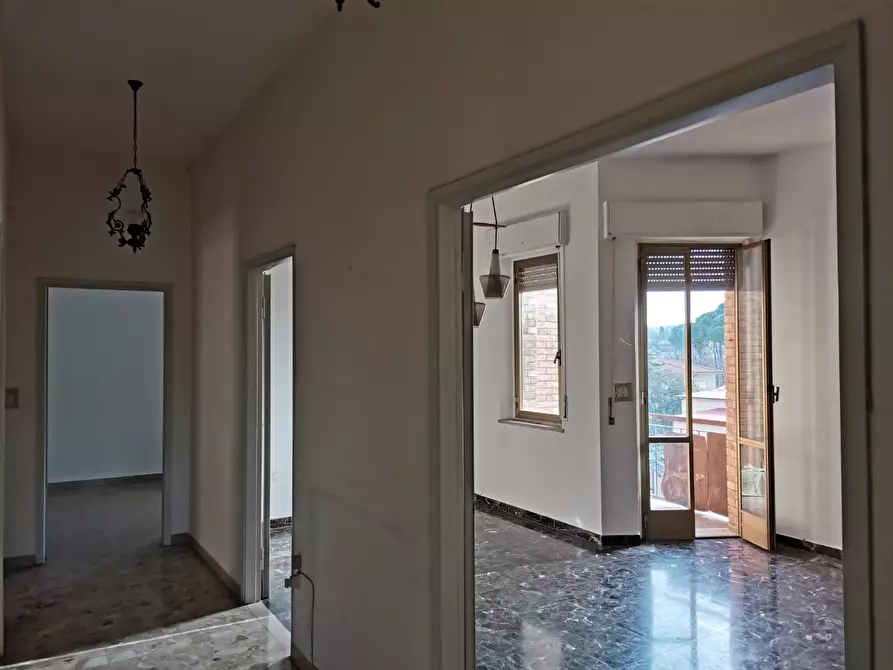 Immagine 3 di Appartamento in vendita  a Colle Di Val D'elsa