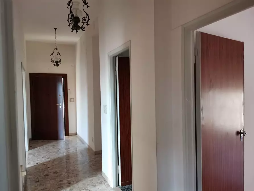 Immagine 18 di Appartamento in vendita  a Colle Di Val D'elsa