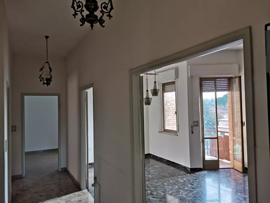 Immagine 8 di Appartamento in vendita  a Colle Di Val D'elsa