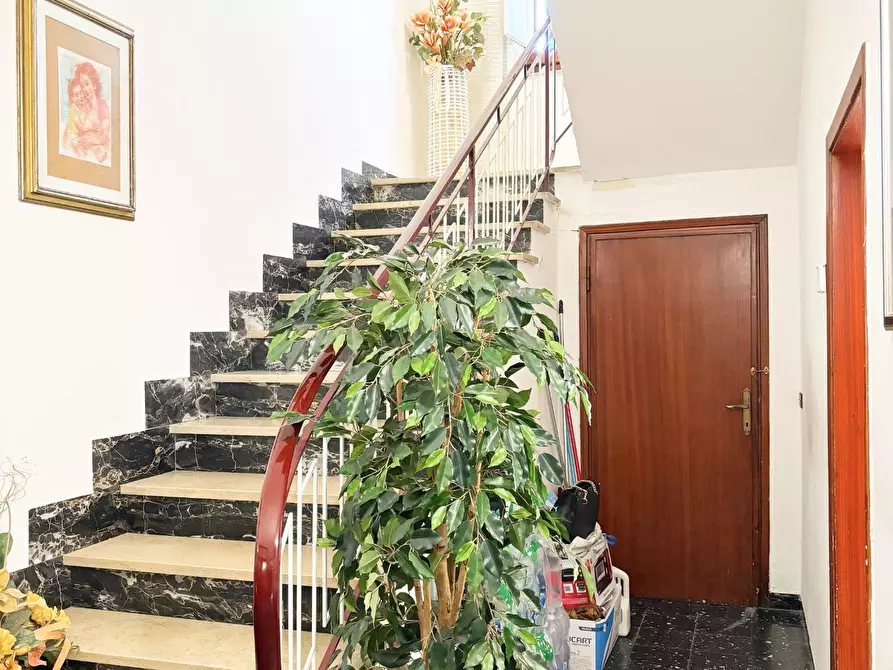 Immagine 21 di Villa in vendita  a Empoli