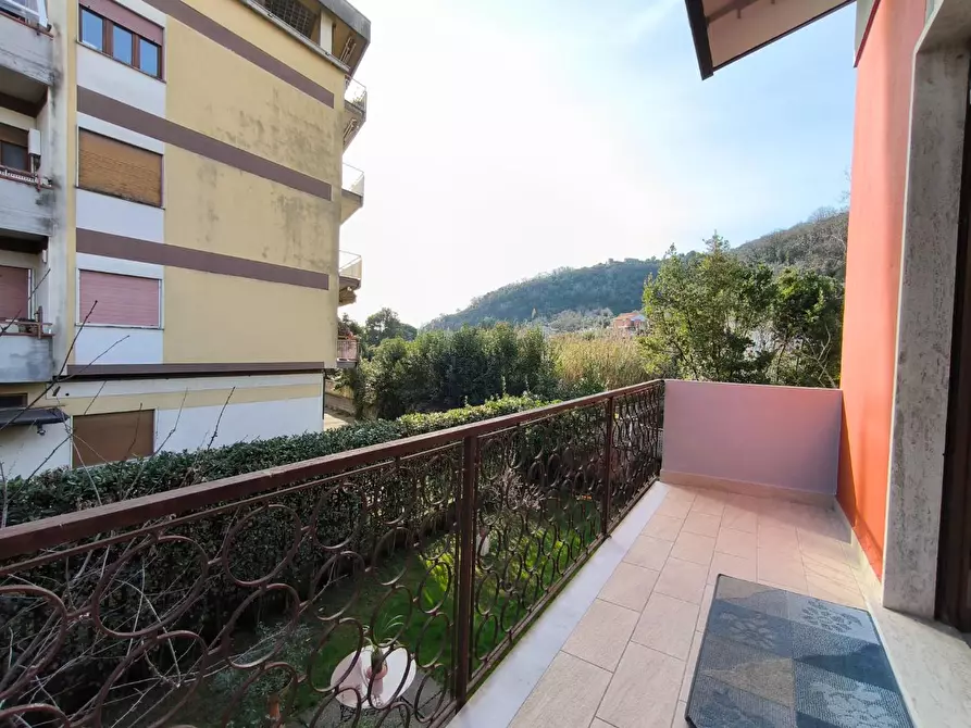 Immagine 27 di Appartamento in vendita  a Carrara