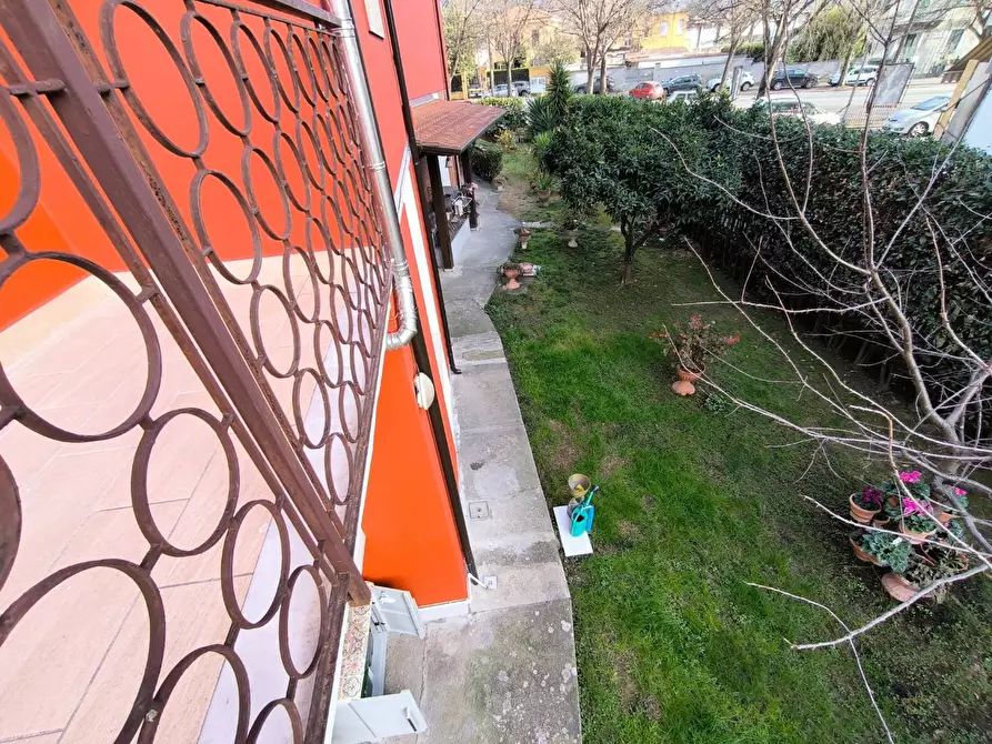 Immagine 29 di Appartamento in vendita  a Carrara