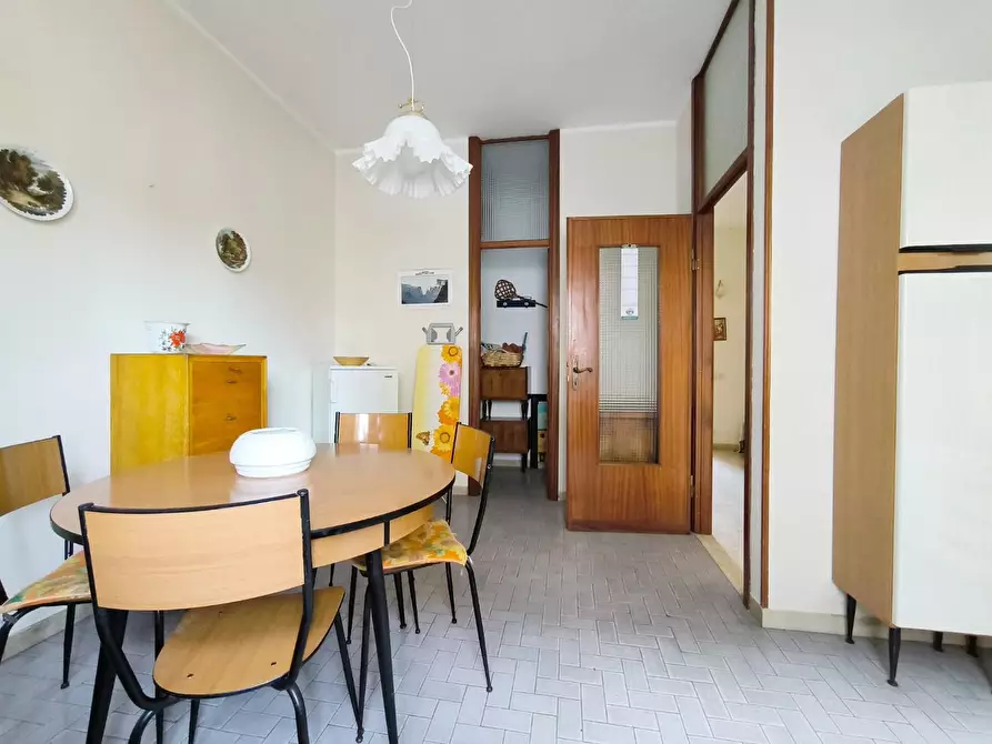 Immagine 9 di Appartamento in vendita  a Carrara