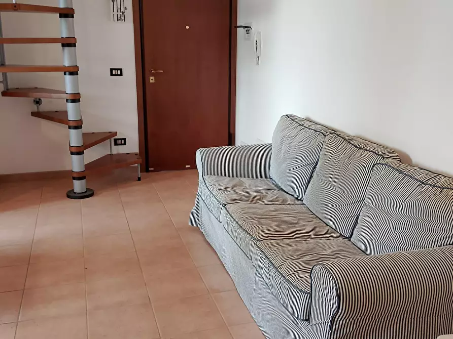 Immagine 9 di Appartamento in affitto  a Rosignano Marittimo